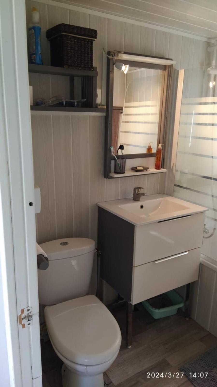 Chalet/Mobilhome Domaine Des Canebieres 勒穆伊 外观 照片